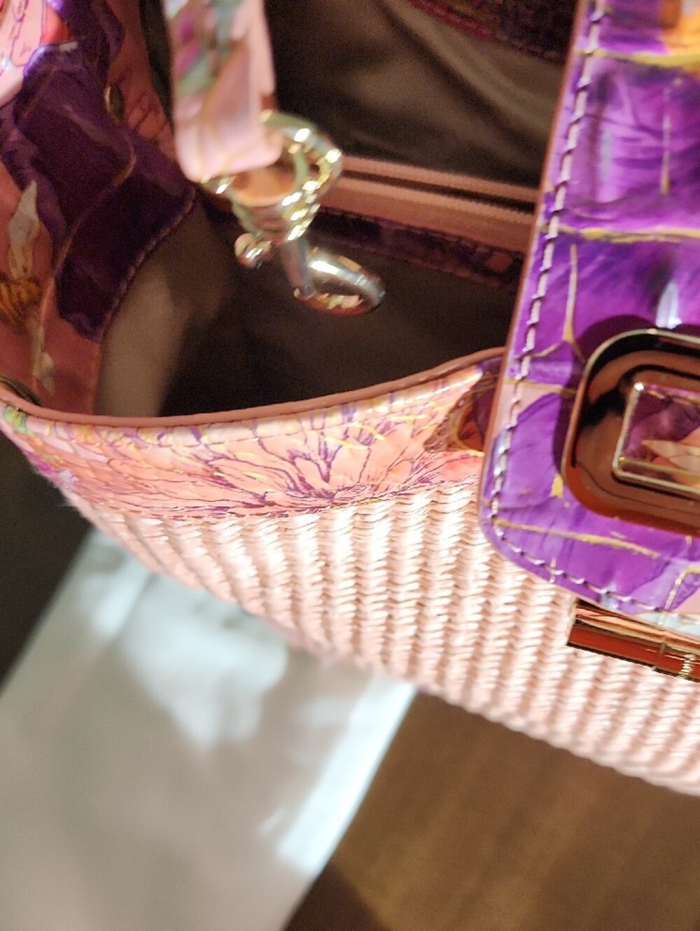 BRAHMIN CELINA Perennial Anthirium. Pink Shoulder Bag. Comes With Bag - Picture 9 of 15